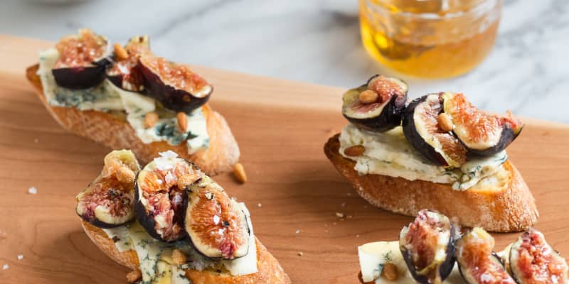 洋書 Panini, Bruschetta, Crostini 洋書 Panini, Bruschetta, Crostini Gorgeous Tomato Bruschetta